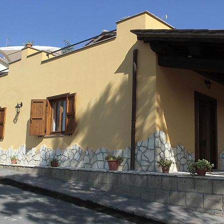 Agriturismo Vallesessanta Grotte di Castro Экстерьер фото